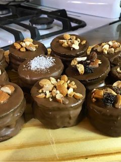 Una foto de Alfajores de dulce de leche