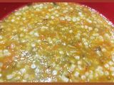 Sopa de verduras ralladas con fideos