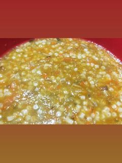 Una foto de Sopa de verduras ralladas con fideos