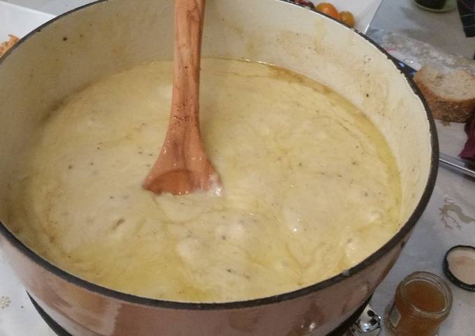 Cheese fondue (Andres's recipe)