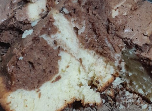 Una foto de Torta matera marmolada