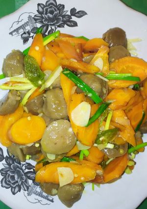 Foto resep Tumis wortel dengan bakso