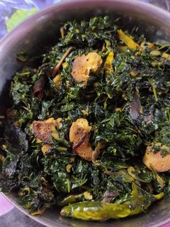 বড়ি দিয়ে পাটশাক ভাজা (bori diye pat shaak bhaja recipe in Bengali) রেসিপির প্রধান ছবি