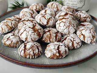 Biscuits craquelés sans gluten (ghoriba)