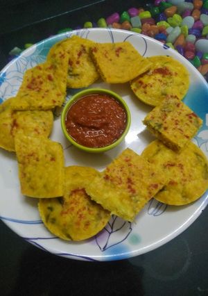 ઇન્સ્ટન્ટ ઢોકળા (Instant Dhokla Recipe In Gujarati) રેસીપી મુખ્ય ફોટો
