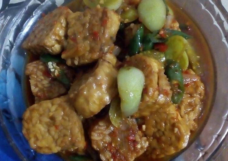 Tempe asem pedes manis