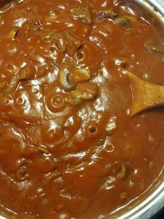 A picture of Red Beef Stroganoff.