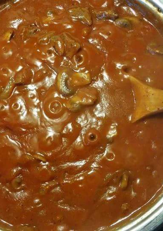 A picture of Red Beef Stroganoff.
