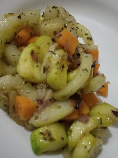 A picture of Stir fried cucumber.
