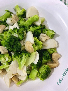 Foto resep Brokoli Cah Jamur