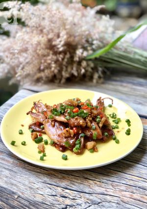 Hình của món Mực Muối Ram Tỏi Ớt.