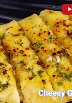 A picture of Cheese garlic bread.