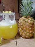 Agua de piña natural