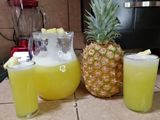 Agua de piña natural