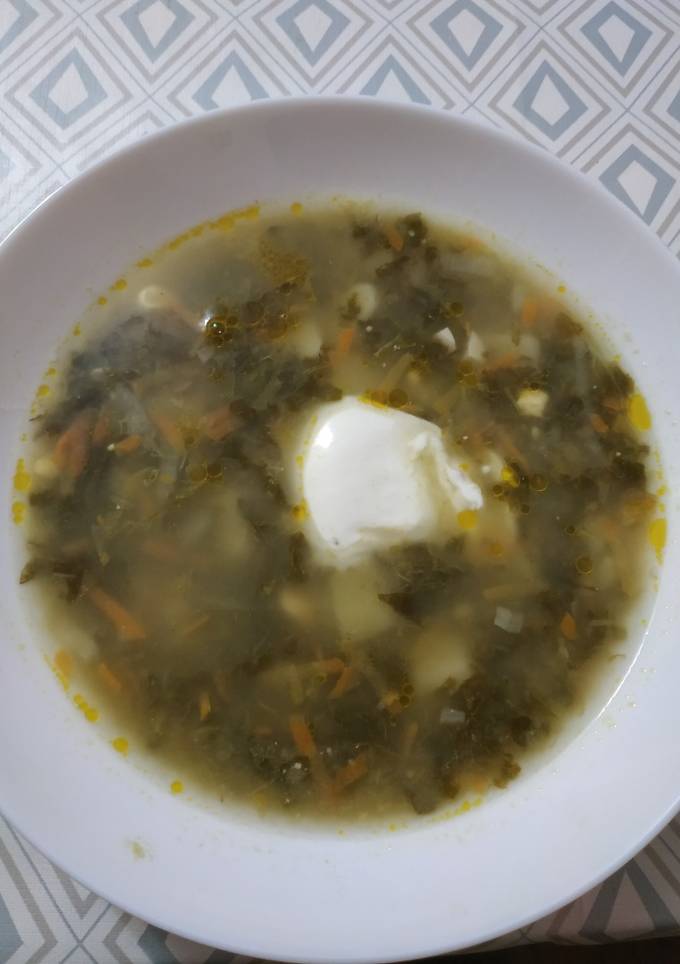 Борщ зі щавлем