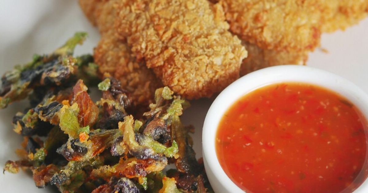 Resep Thai Street Food Platter (Bunga Telang Goreng, Chicken Stick ...