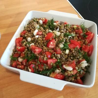 Σαλάτα με φακές και ντομάτα συνταγή από τον/την Takis Tsirtsonis - Cookpad