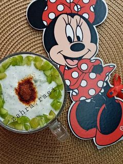 عکسی از دستور ماست و گوجه سبز 😋😋😋