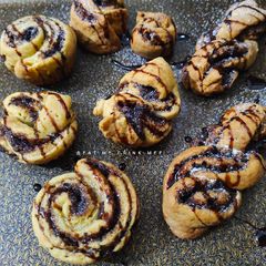 A picture of Chocolate Cinnamon Rolls.
