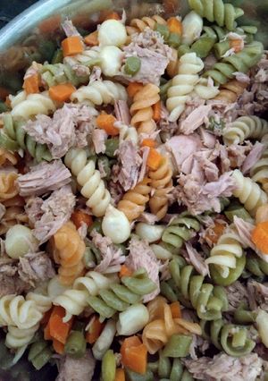 Una foto de Fideos con Atún