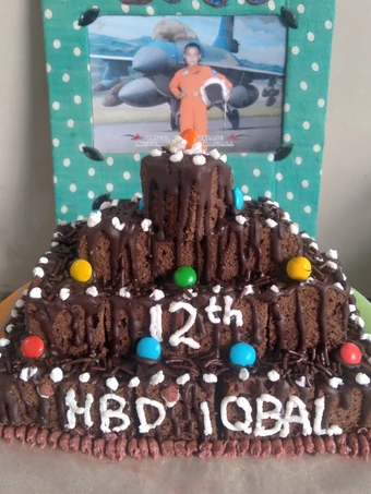 Cara Gampang Menyiapkan Resep Brownies tower sederhana yang Uenak Anti Ribet, Lezat