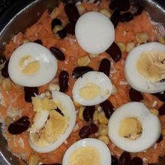 A picture of Delicious Salad.