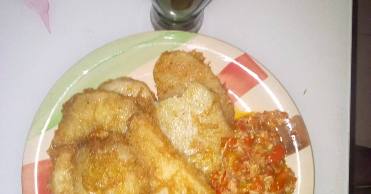 Fried yam with egg sauce Recipe by Home_of_taste Cookpad