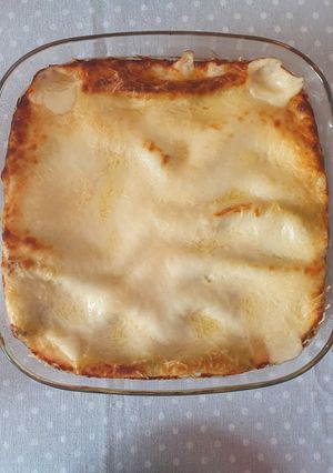 A picture of Cannelloni Stuffed with Ricotta and Spinach.