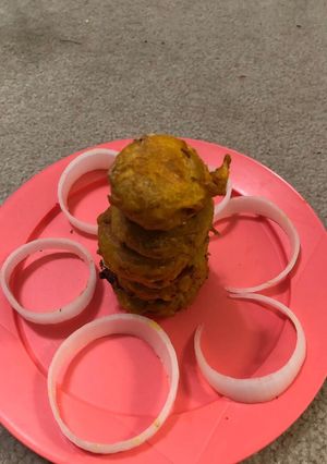 A picture of Cheesy fritters.