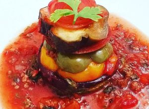 Foto de Ratatouille com molho de carne e Coentro