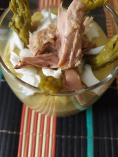 Una foto de Salmorejo de espárragos trigueros y blancos