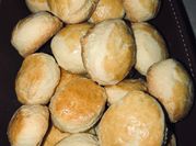 Una foto de scones manteca