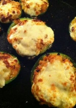 Una foto de Cómo hacer Zapallito relleno con queso