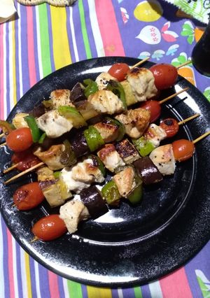 Una foto de Brochette de pollo