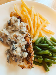 Foto resep Grilled chicken steak with mushroom sauce