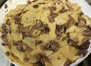 Foto di Maltagliati ai funghi
