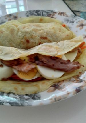 A picture of Simple Brekkie Wrap.