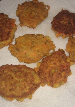 Una foto de Croquetas de zanahoria 🧡🥕
