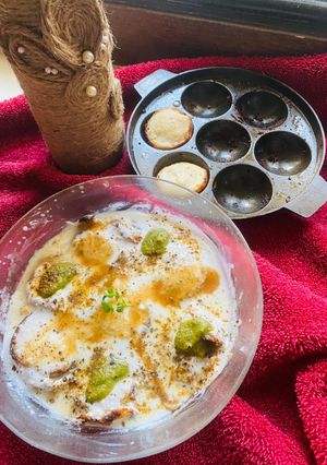दही वड़ा (dahi vada recipe in Hindi) रेसिपी मुख्य फोटो