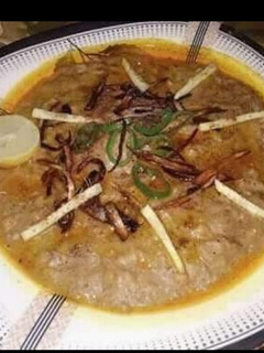 A picture of Haleem.