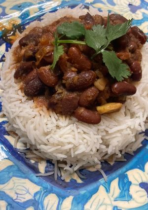 राजमा ढाबा स्टाइल (rajma dhaba style recipe in Hindi) रेसिपी मुख्य फोटो