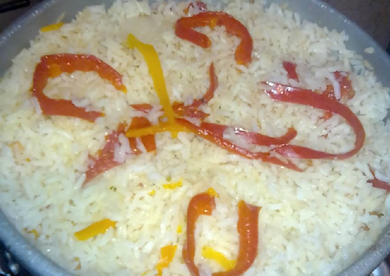 Arroz con sazón de mi mamá