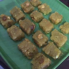 A picture of Mango burfi.