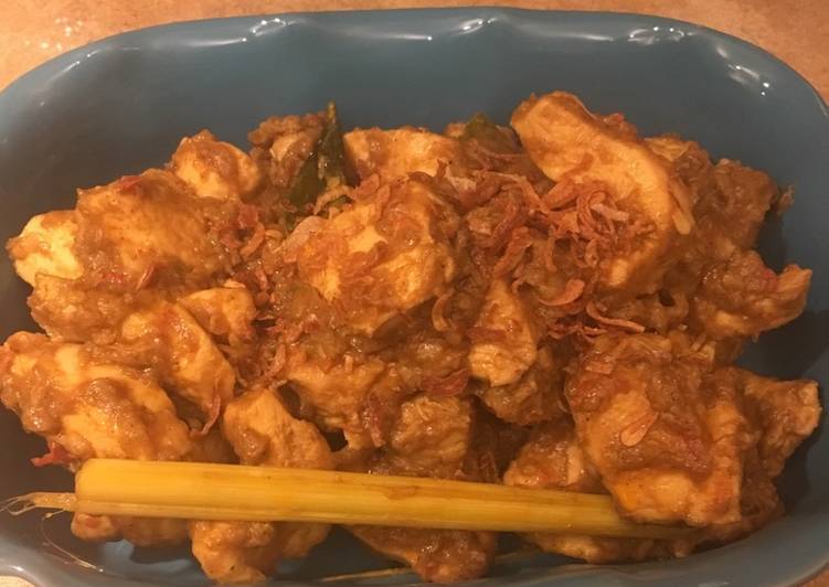 Resep Rendang Dada Ayam pedas🇲🇨, Anti Gagal