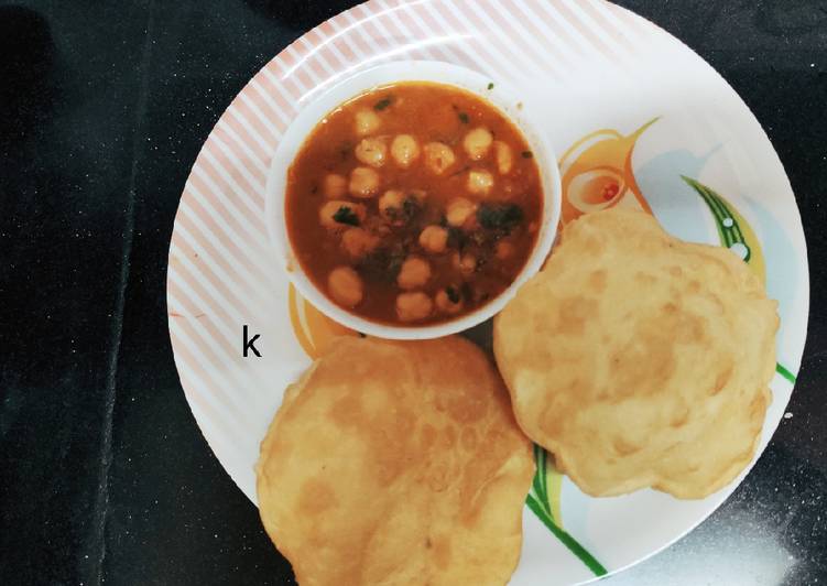 Recipe: at dinner Chhola bhatura