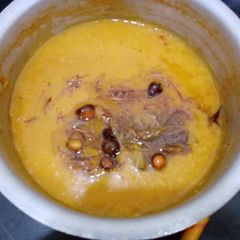 A picture of Sri lankan coconut daal.