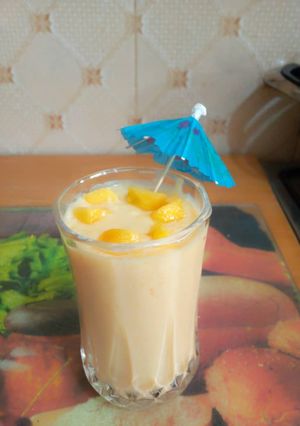 A picture of Papaya Lassi.