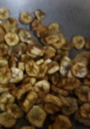 A picture of Tasty home made banana chip's.