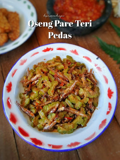 Foto resep Oseng Pare Teri Pedas