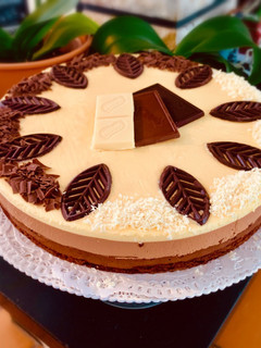 Foto di Torta Mousse ai Tre Cioccolati di...Ernst Knam